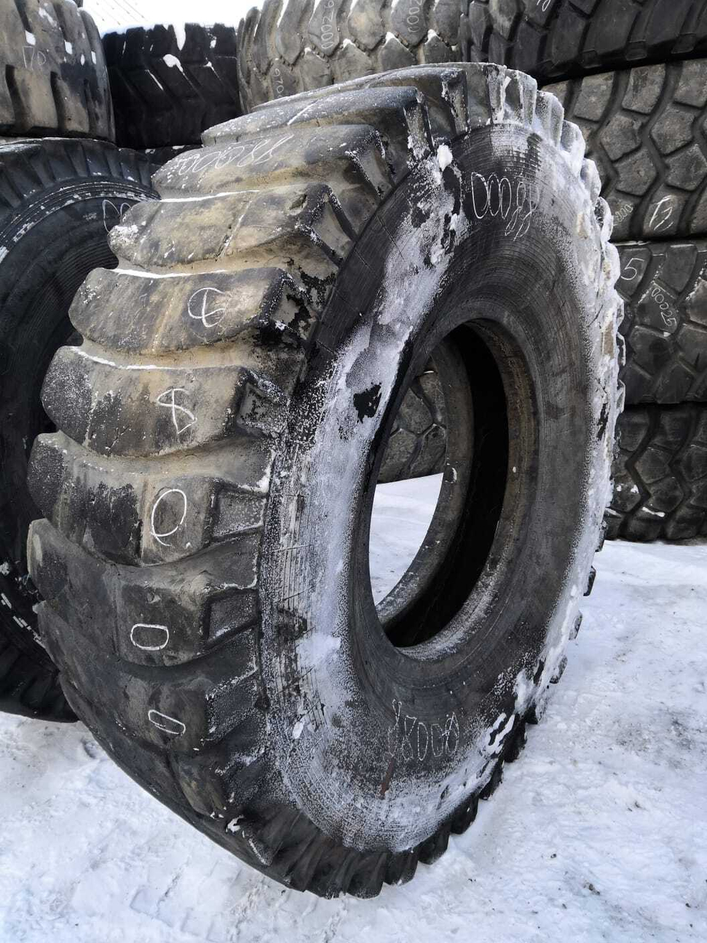 21.00-33 Belshina ВФ-166АМ шина б/у