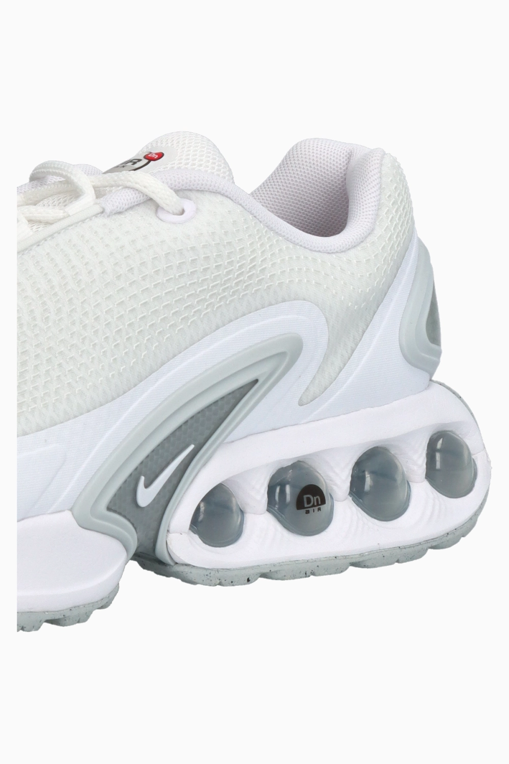 Кроссовки Nike Air Max Dn8 - белый