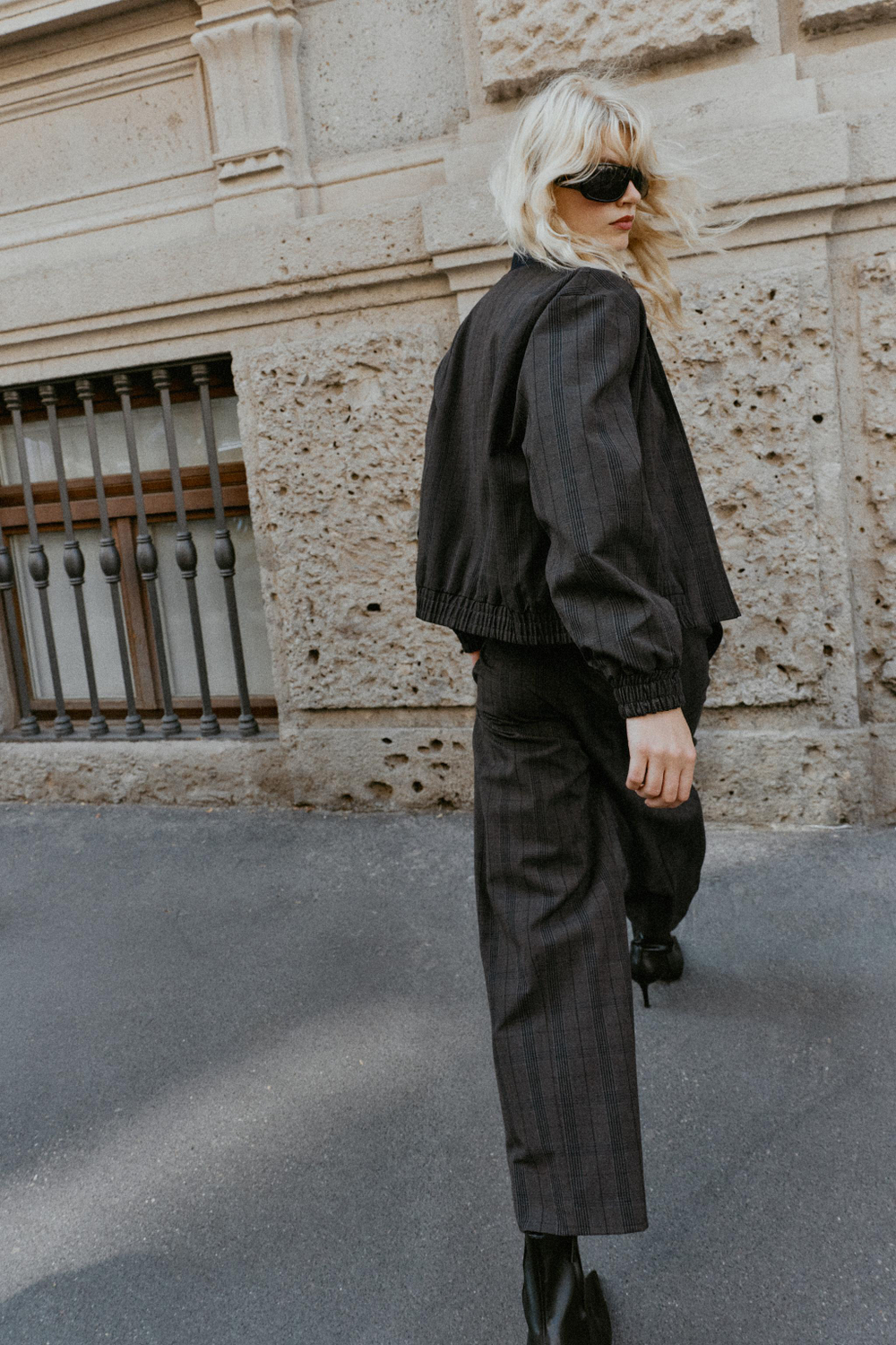 КУРТКА-БОМБЕР В КЛЕТКУ — ZARA