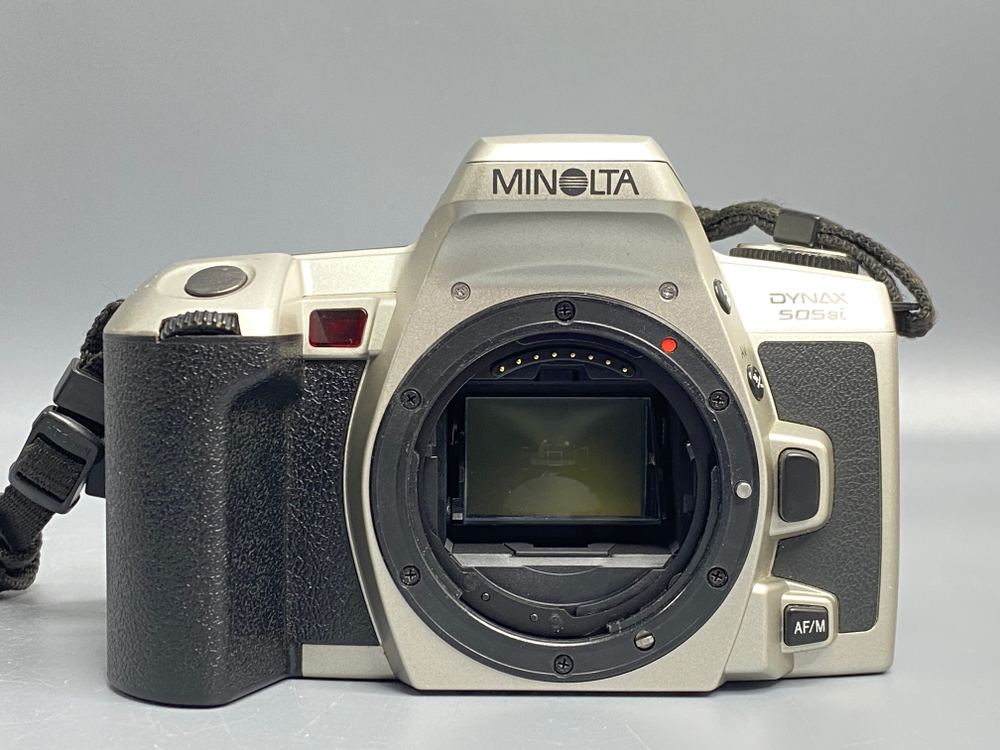 Minolta Dynax 505si Kit 28-80mm
