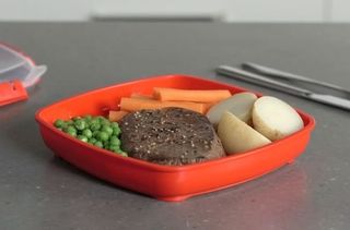 Тарелка для разогрева в СВЧ Sistema "Microwave" 880 мл
