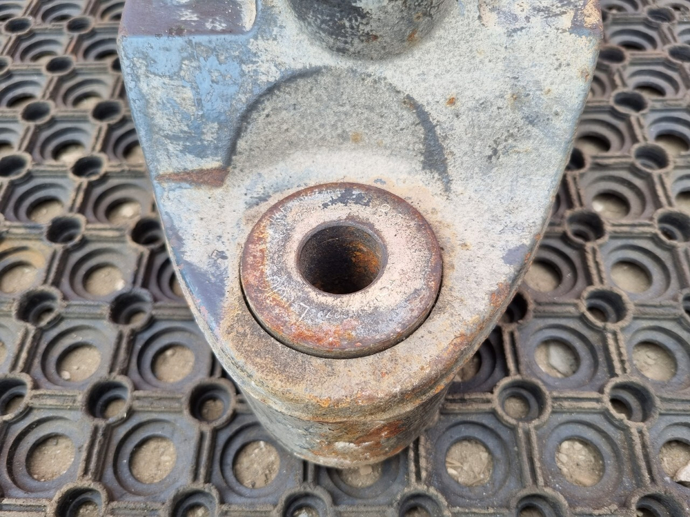 Кронштейн рессоры передней задний правый