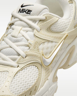 Nike V5 RNR SE Женская обувь - NIKE