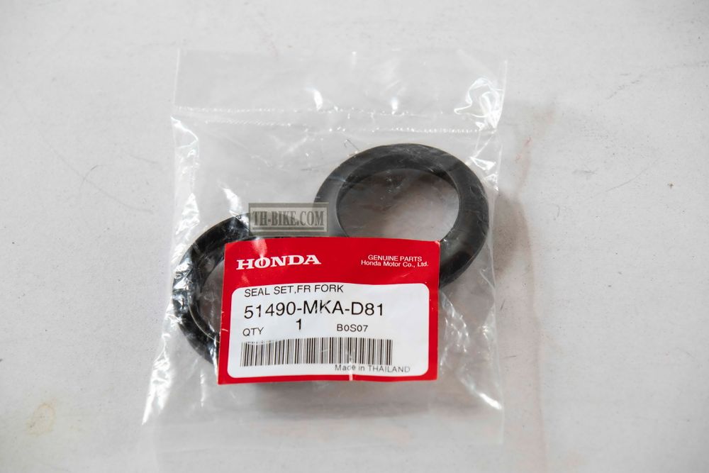 51490-MKA-D81 (51490-MER-R61). SEAL SET, FR. FORK