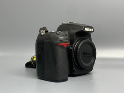 Nikon D7000 Тугой ход кнопки Live View