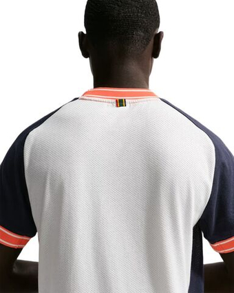 Мужская теннисная футболка Nike Court Heritage Tennis - sail/dark obsidian
