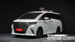 Toyota Alphard 2.5 HEV Executive AWD — 2024