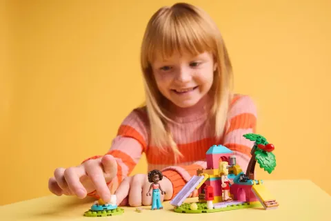 Конструктор LEGO Friends 42640 Игровая площадка для морских свинок