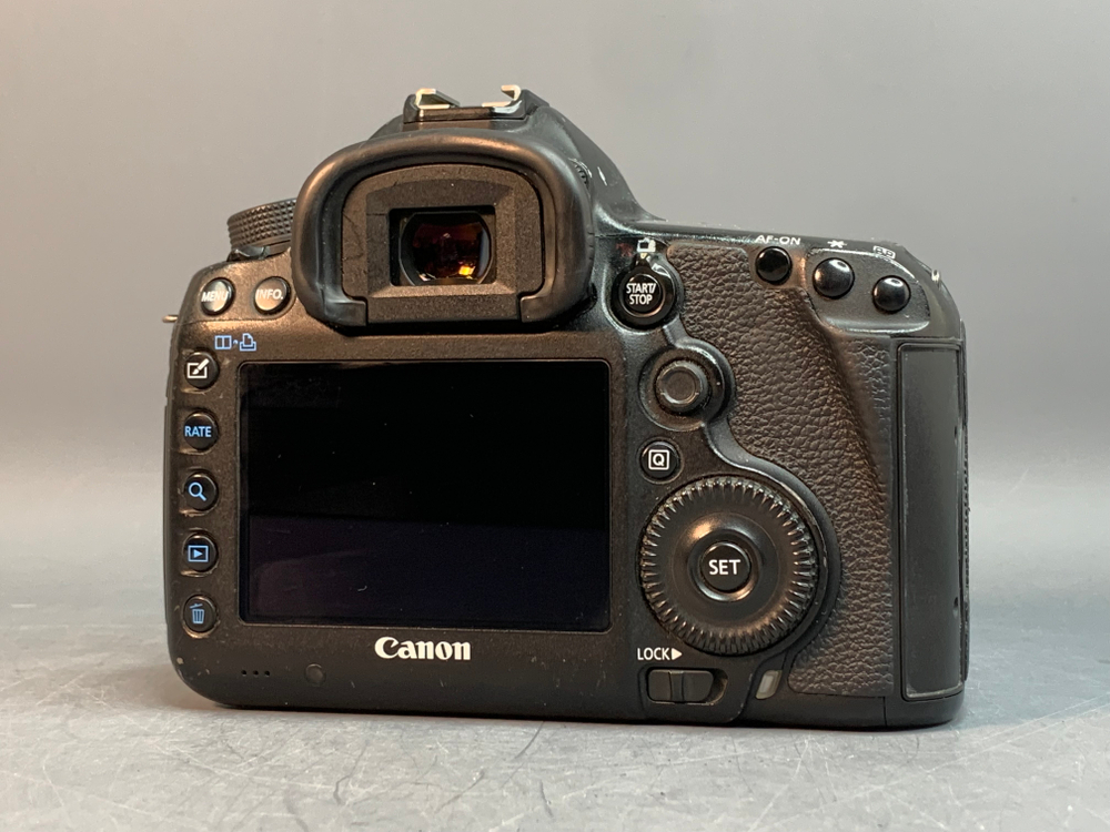 Canon EOS 5D Mark III 236.000 кадров