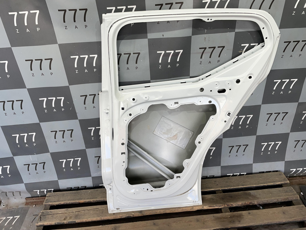 Дверь задняя правая Volvo XC40 17-нв Б/У Оригинал 32133740
