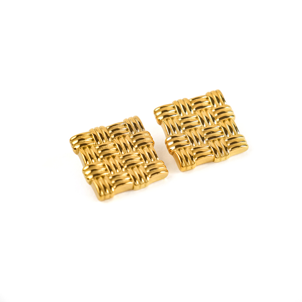 Акцентные крупные серьги gold