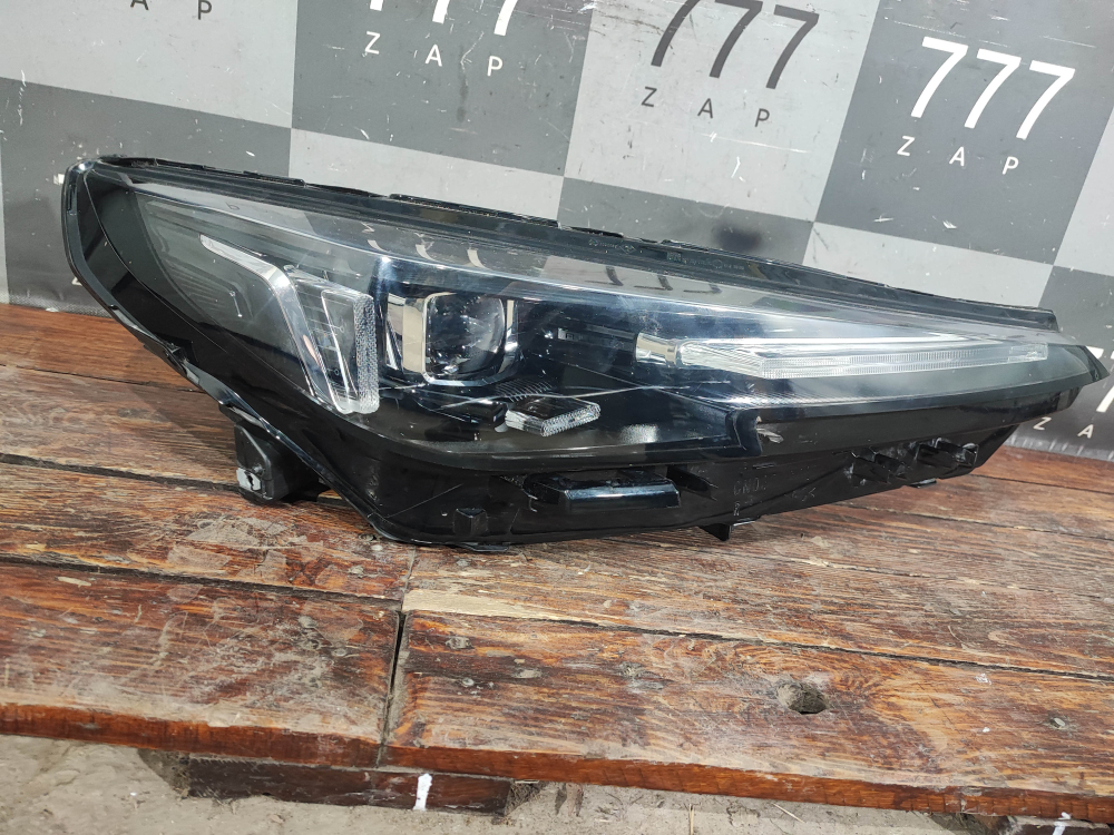 Фара правая LED Changan CS55 Plus 21-нв Б/У Оригинал S203F2805010401AA