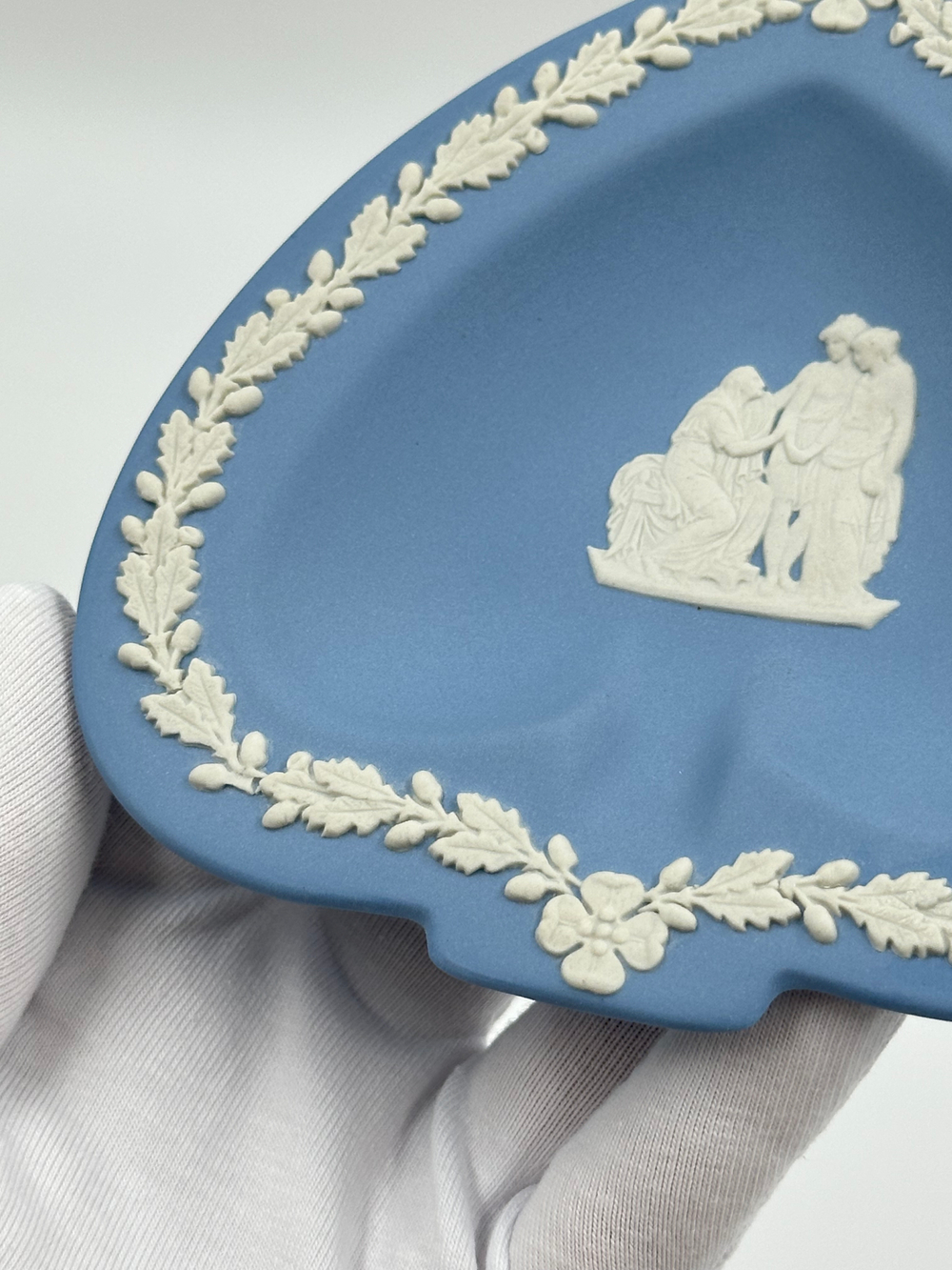 Тарелка декоративная/мелочница «Карточные масти, Пики» Wedgwood