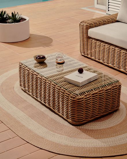 Portlligat La Forma уличный столик из искусственного ротанга 110x60