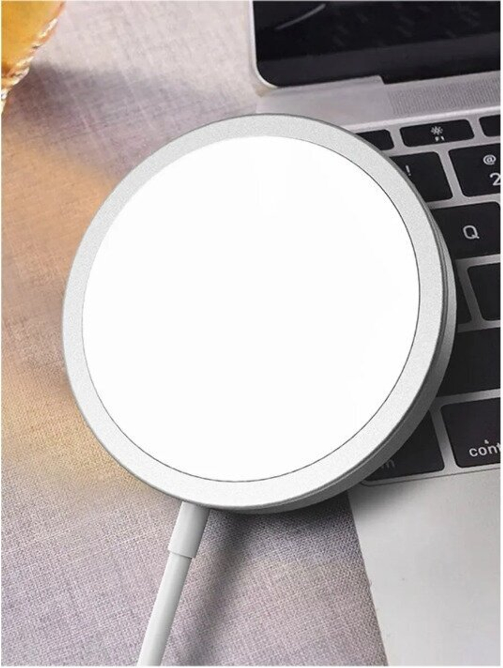 Беспроводное зарядное устройство для Iphone MagSafe Charger (Магсейф), белый, 15 Вт