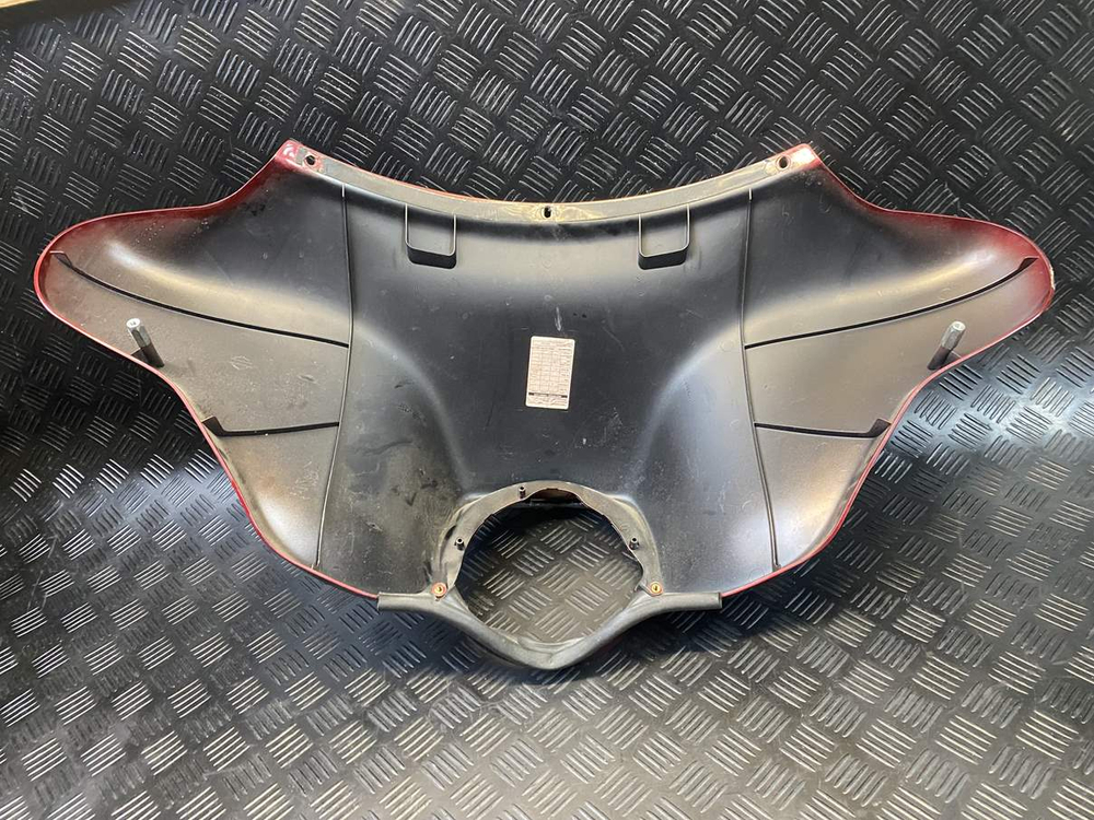 Пластик передний (обтекатель) Harley-Davidson Electra Glide FLHTCU 1580 (бэтвинг) 58503-05A