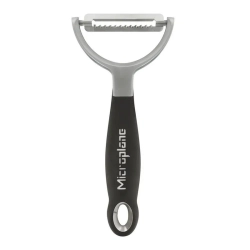 Microplane Горизонтальная овощечистка Y julienne черная EAN 098399480831