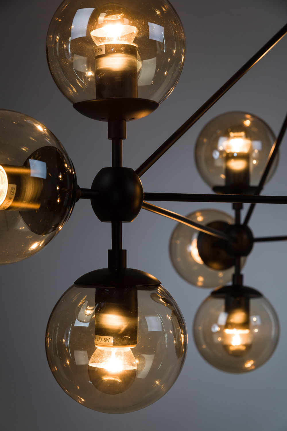 _Modo_Chandelier_ROLL_HILL_delightful_su_24