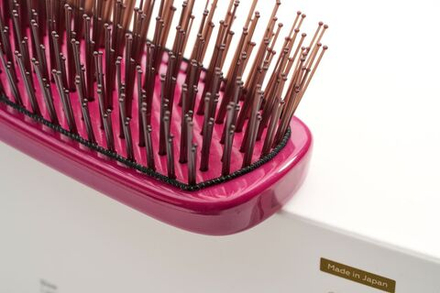 Расческа Majestic Scalp Brush спелая вишня