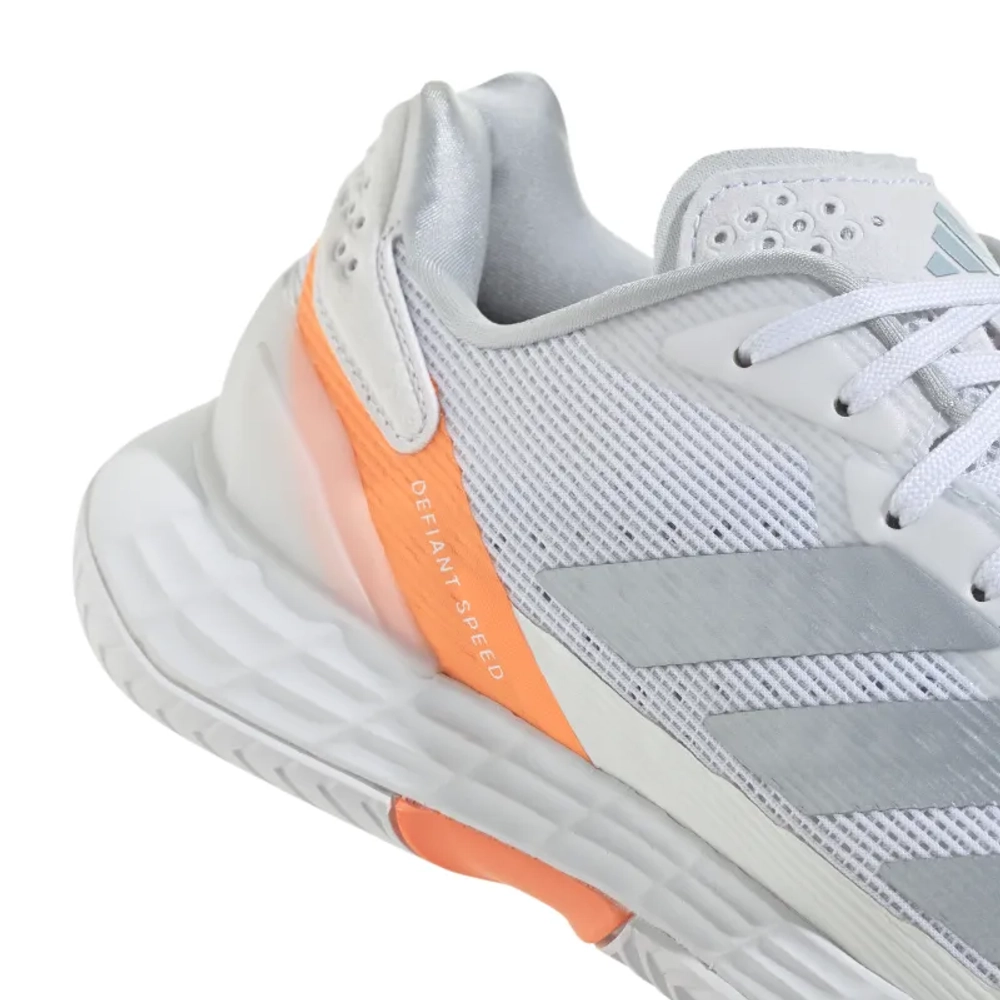 Женские теннисные кроссовки Adidas Defiant Speed 2 W - cloud white/halo blue/beam orange