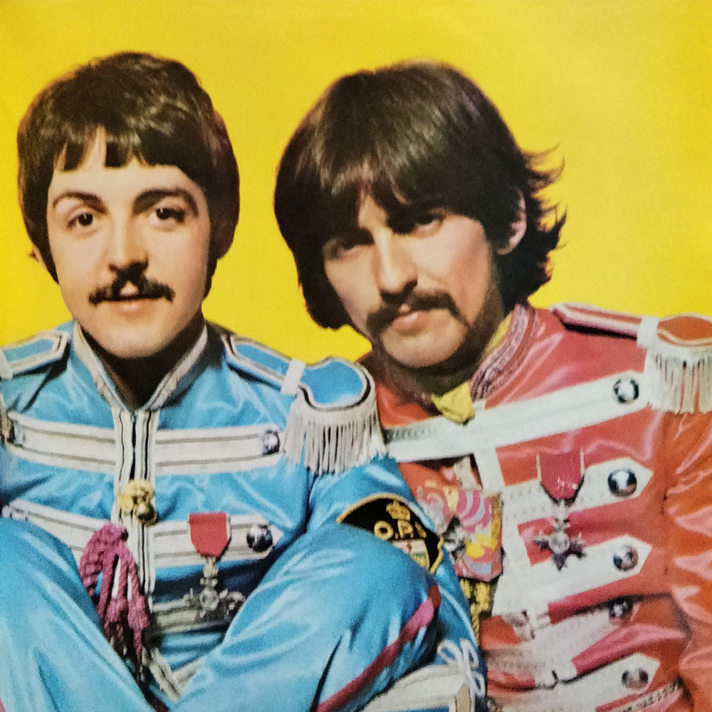 The Beatles / Sgt. Pepper's Lonely Hearts Club Band (LP)