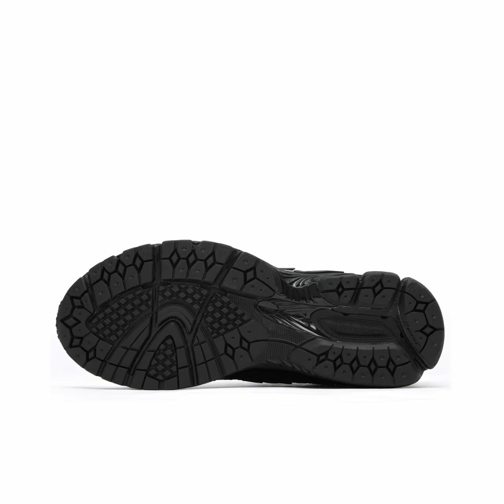 New Balance 1906R "Triple Black"