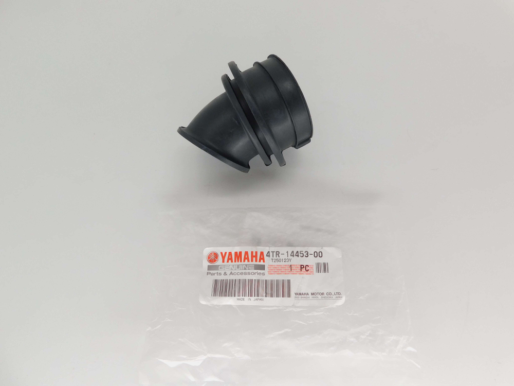 патрубок Yamaha Dragstar XVS400 4TR-14453-00-00