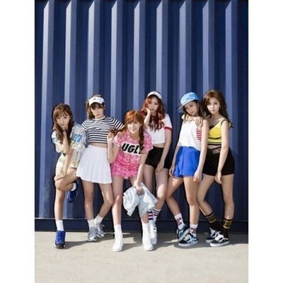 Альбом APINK - PINK MEMORY 2nd Album RED Version
