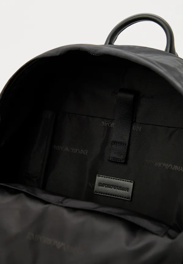 Рюкзак мужской EMPORIO ARMANI