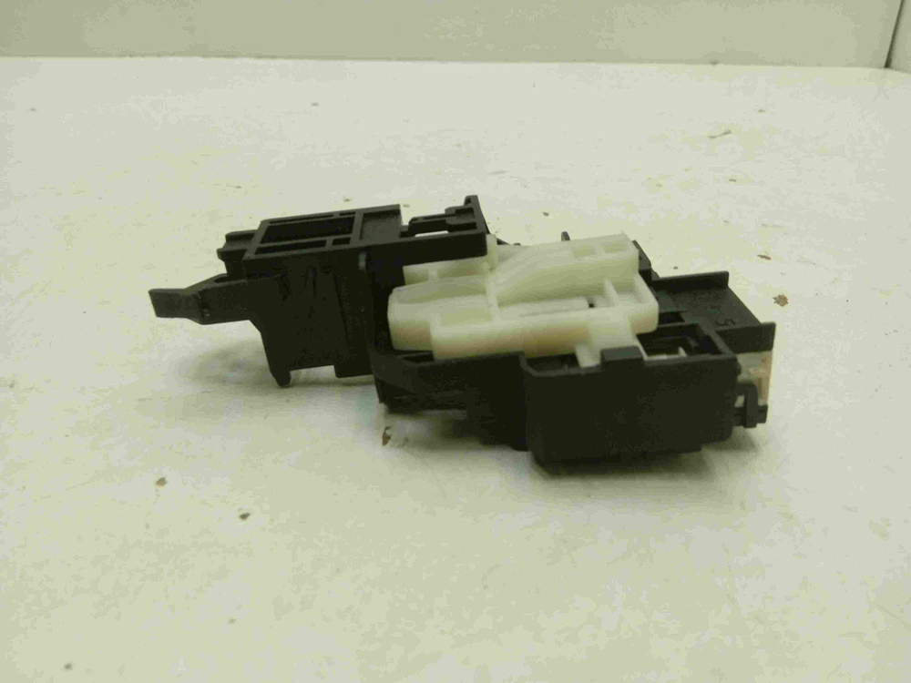 ZWU50924WI кт200 Блокировка люка для стиральной машины Zanussi 106476514 б/у