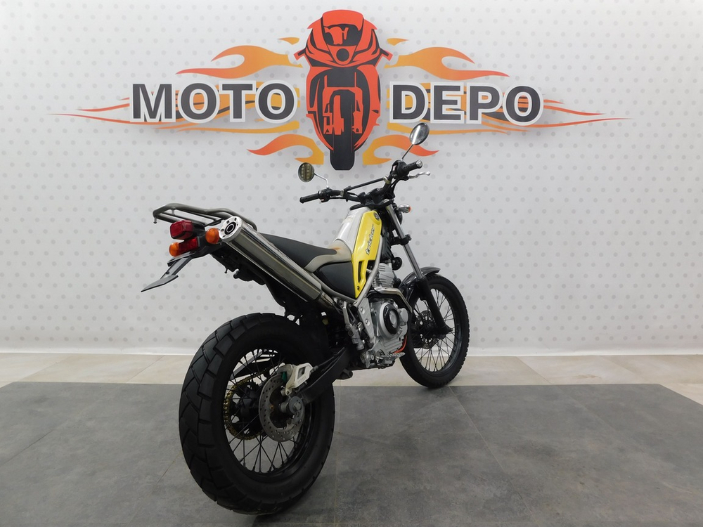 Yamaha XG250 Tricker 2006