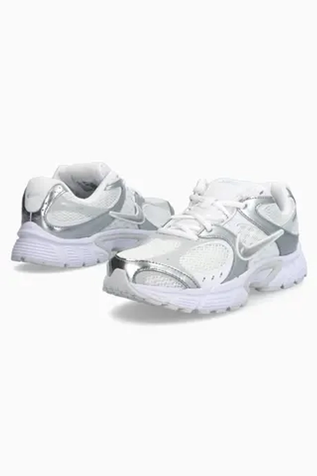 Кроссовки Nike V5 RNR - серебряный