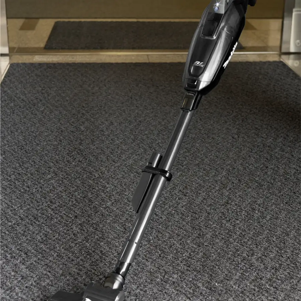 Аккумуляторный пылесос Makita CL002GZ03