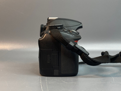 Nikon D3100 Kit 18-55mm 12.234 Кадров