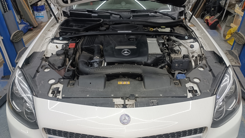 Распорка передних стоек Mercedes-Benz SLK 3 (R172) (ПОД ЗАКАЗ)