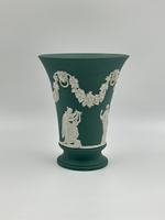 Ваза Wedgwood тёмно-зелёная