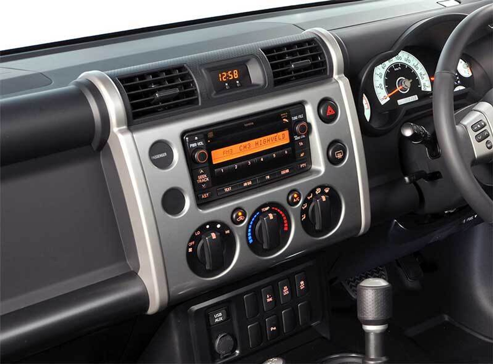 Topway TS7 1+16GB 8 ядер для Toyota Fj Cruiser 2006-2020