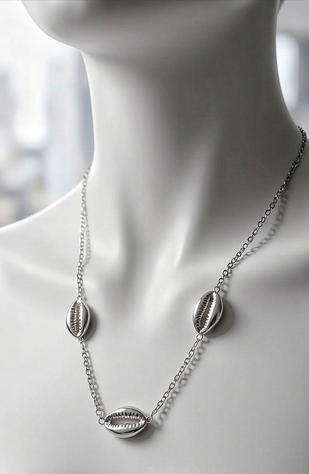 Ювелирное колье из серебра 925 пробы