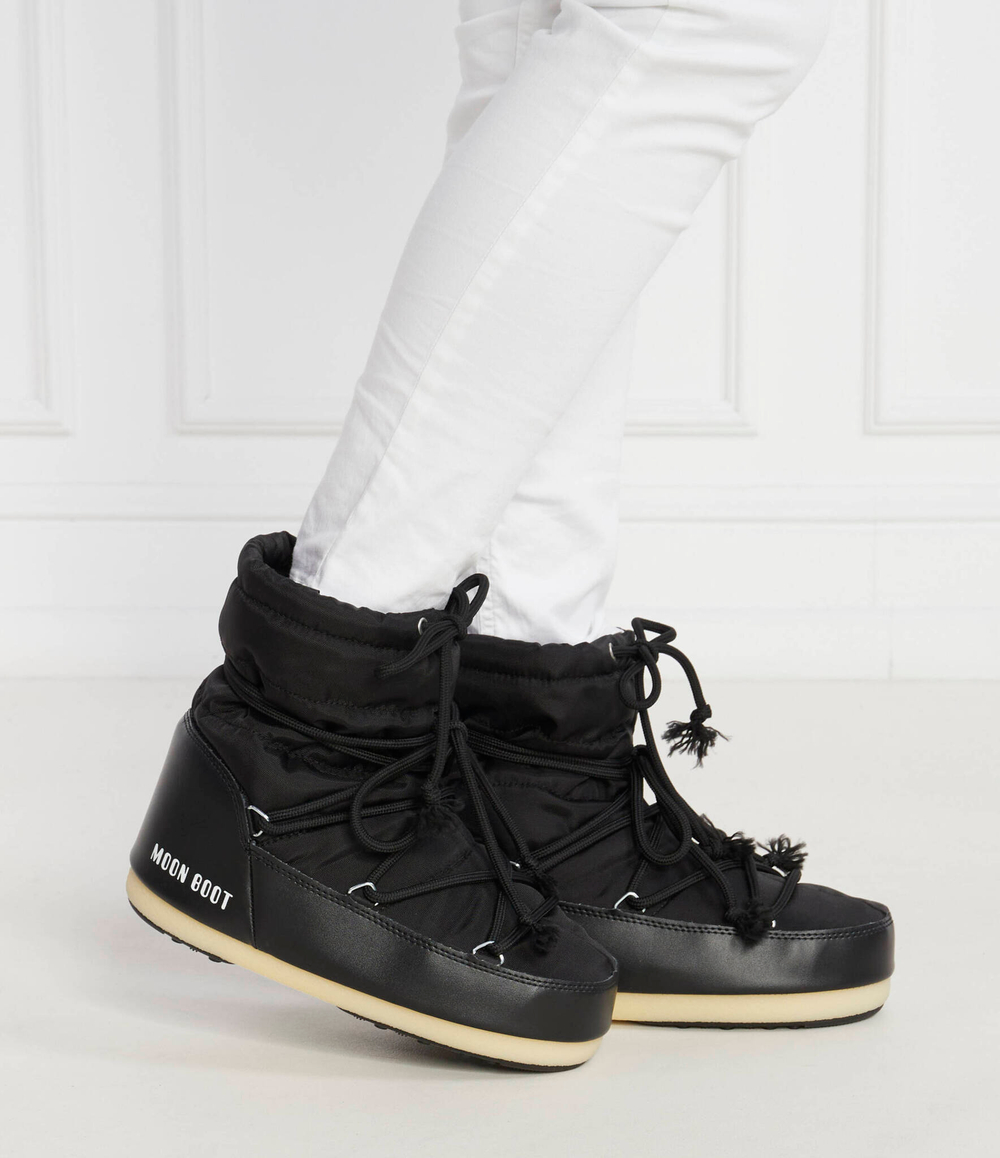 Утепленное Śniegowce MB LIGHT LOW Moon Boot - черный(14600100)