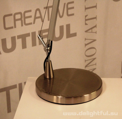 Art_Design_Artemide_Tolomeo_table_lamp_delightful_su_3
