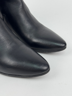 Казаки Saint Laurent