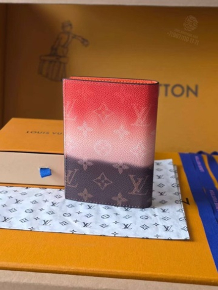 Обложка для паспорта Louis Vuitton