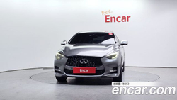 Infiniti Q30 2.0 — 2017