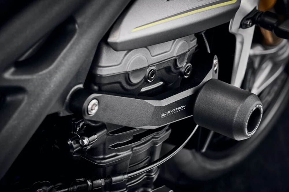 Evotech Performance Слайдеры в раму Triumph Speed Triple 1200 PRN015499