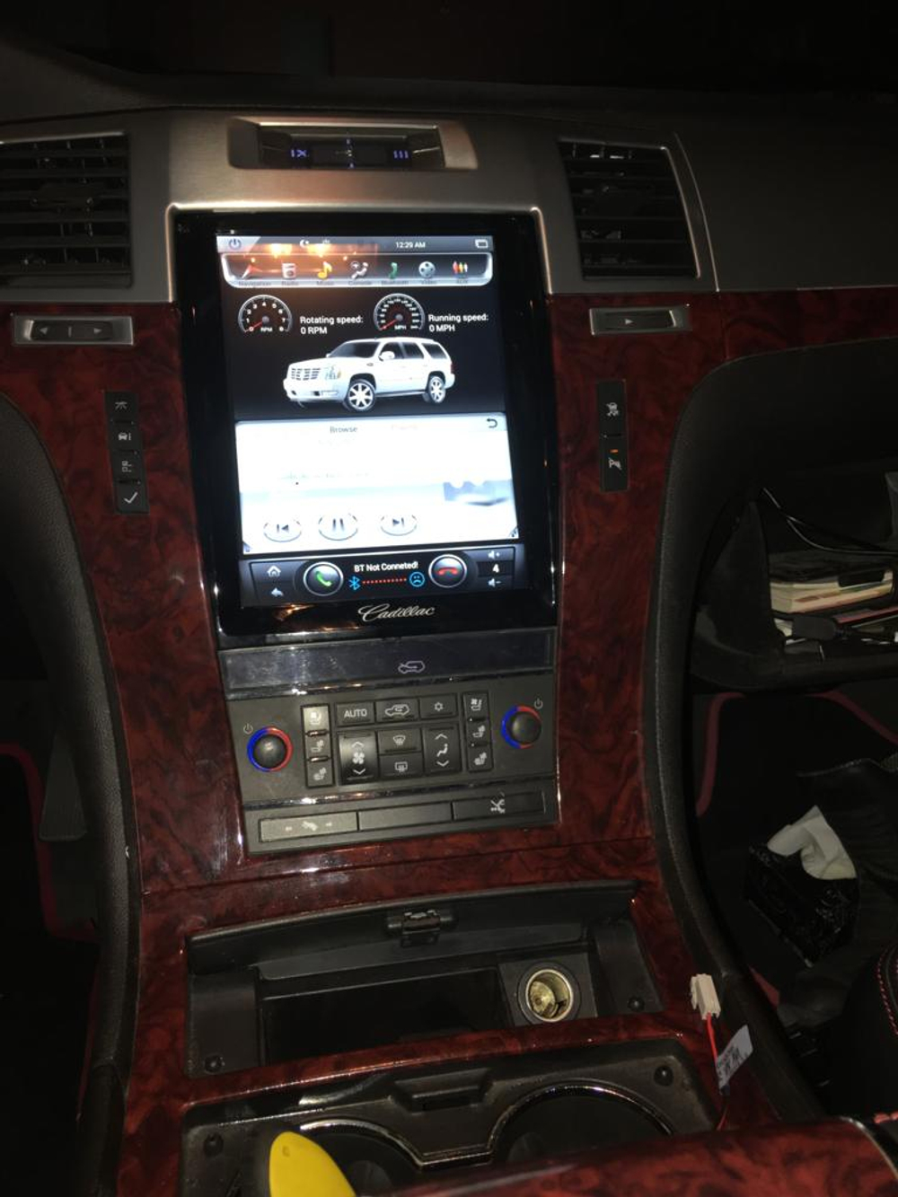 Установочный комплект для CADILLAC ESCALADE 2006-2015  KUBERG NH-1001