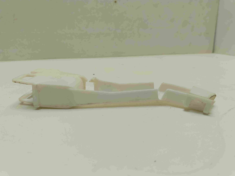 LS60840L кт224 Крышка блокировки люка для стиральной машины AEG 124007500 б/у