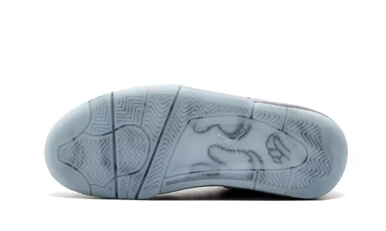 Premium Кроссовки Nike Air Jordan 4 "KAWS"