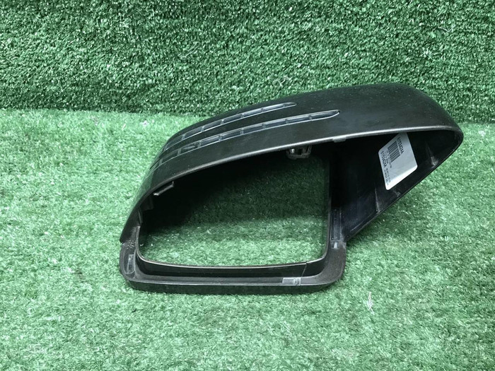 Крышка зеркала правая Mercedes M GLE W166 (11-18)