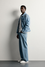 УКОРОЧЕННАЯ ДЖИНСОВАЯ КУРТКА — ZARA · 5585/394