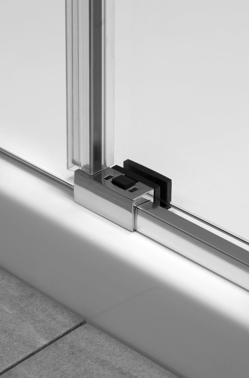 Душевая дверь  Radaway Espera DWJ R  110x200 см. правая, профиль хром, стекло прозрачное 380111-01R